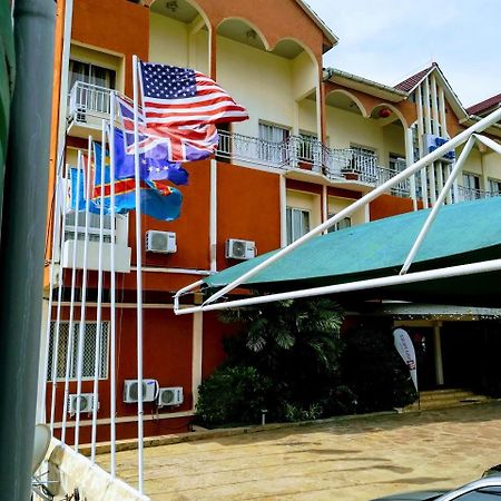 Hotel Vivi Palace Matadi Εξωτερικό φωτογραφία