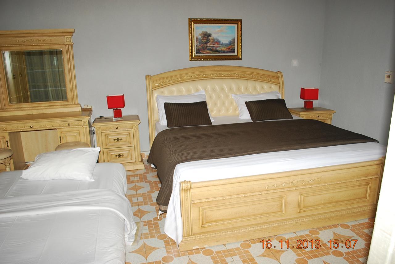 Hotel Vivi Palace Matadi Εξωτερικό φωτογραφία