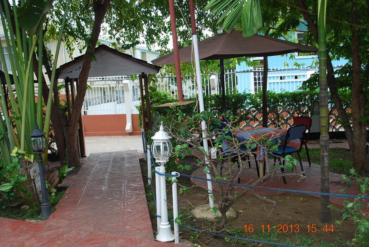Hotel Vivi Palace Matadi Εξωτερικό φωτογραφία