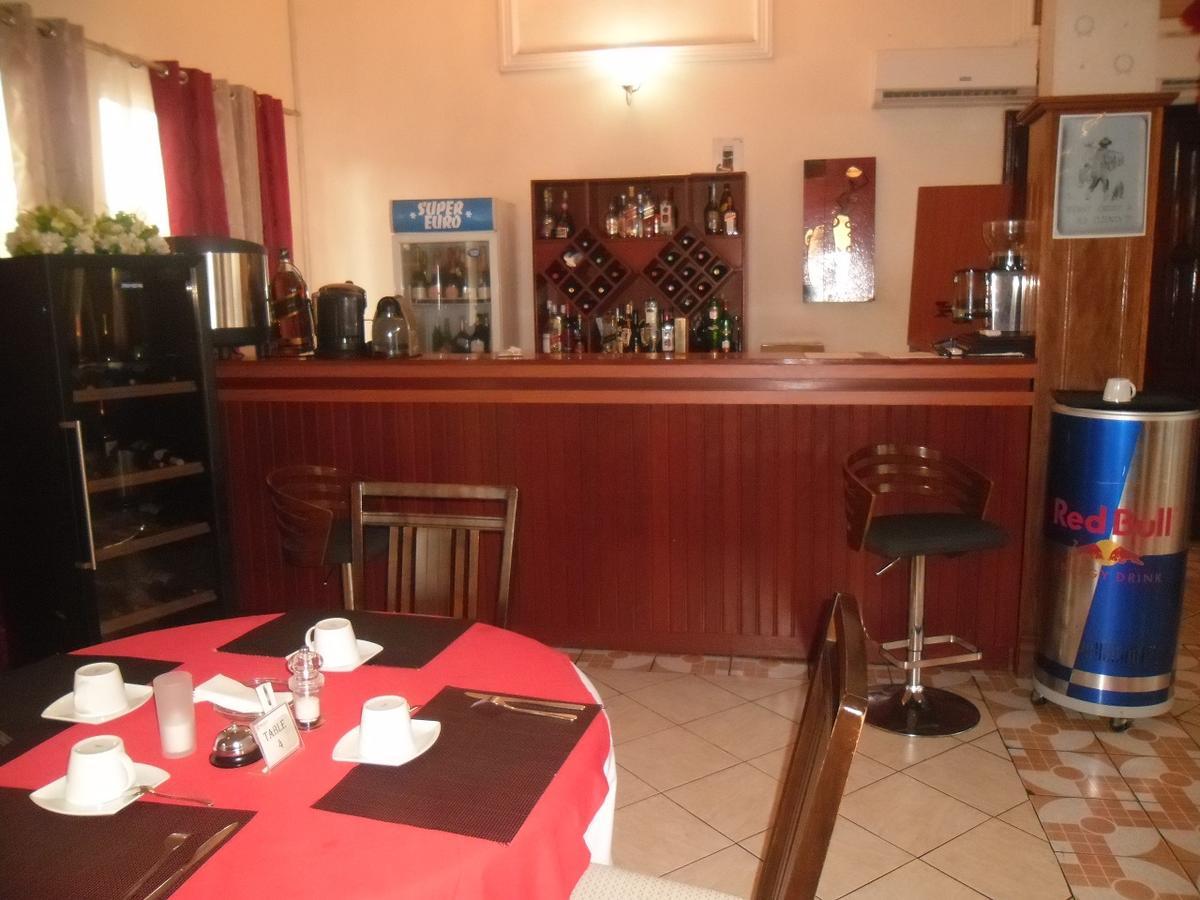 Hotel Vivi Palace Matadi Εξωτερικό φωτογραφία