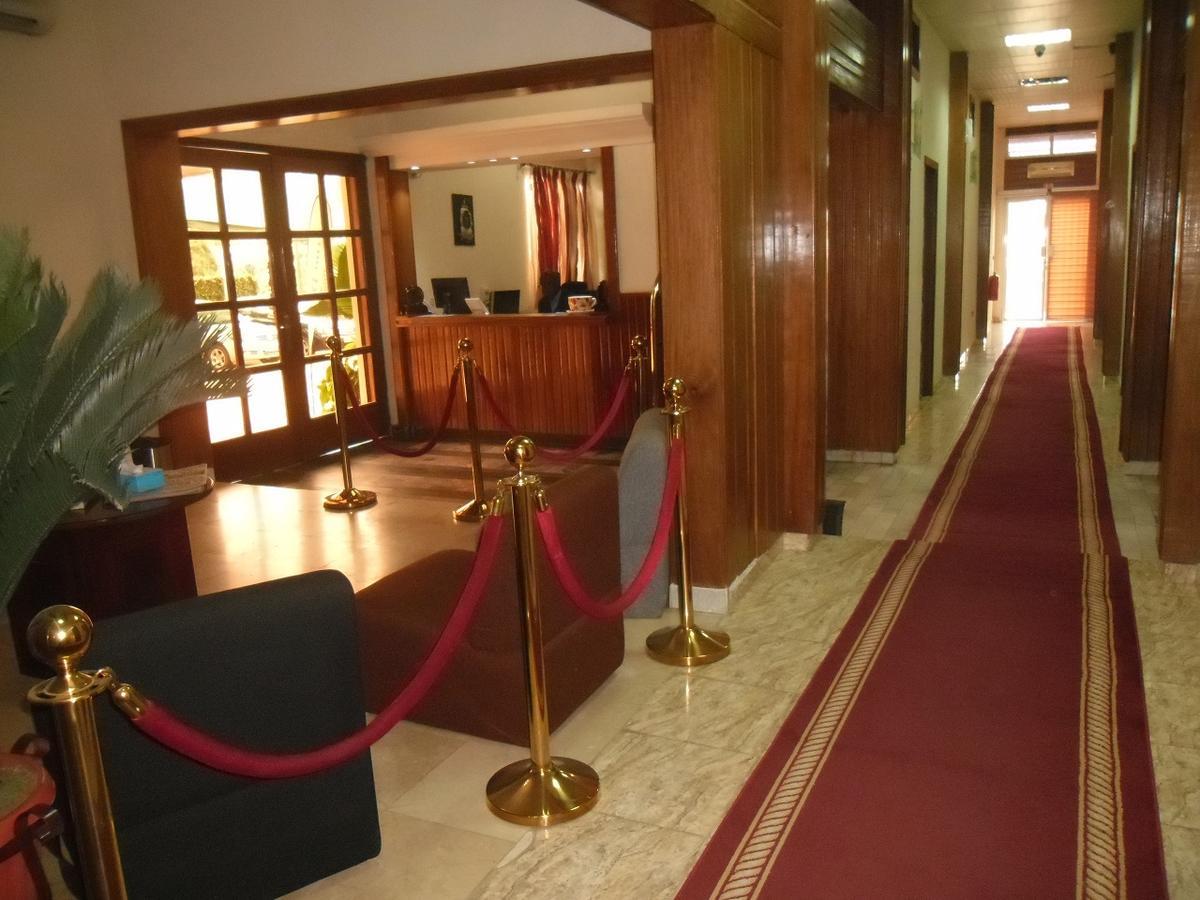 Hotel Vivi Palace Matadi Εξωτερικό φωτογραφία