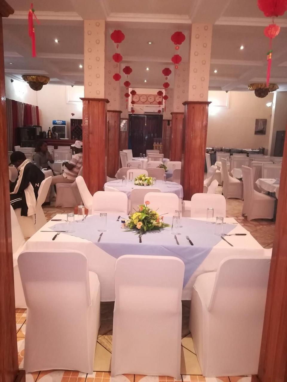 Hotel Vivi Palace Matadi Εξωτερικό φωτογραφία