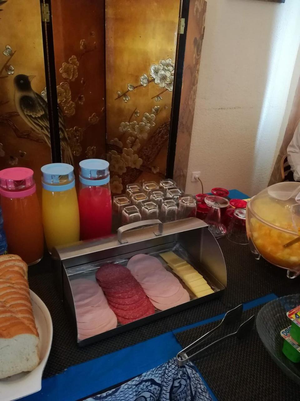 Hotel Vivi Palace Matadi Εξωτερικό φωτογραφία
